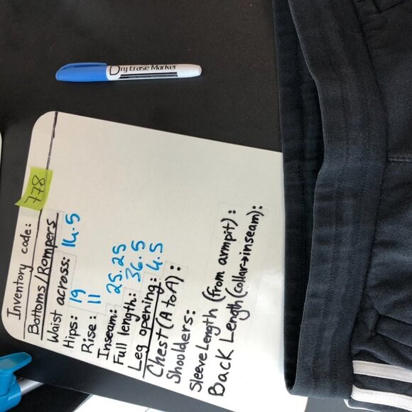 Adidas Junior's black essentials 3 stripes jogger pants size M - Picture 15 of 16